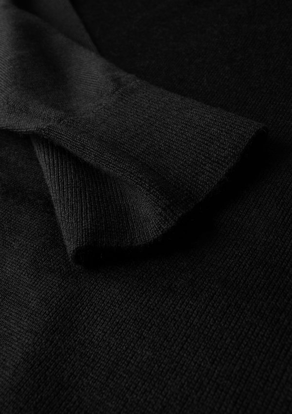 richmond men black closeup 2 yippenco textiles